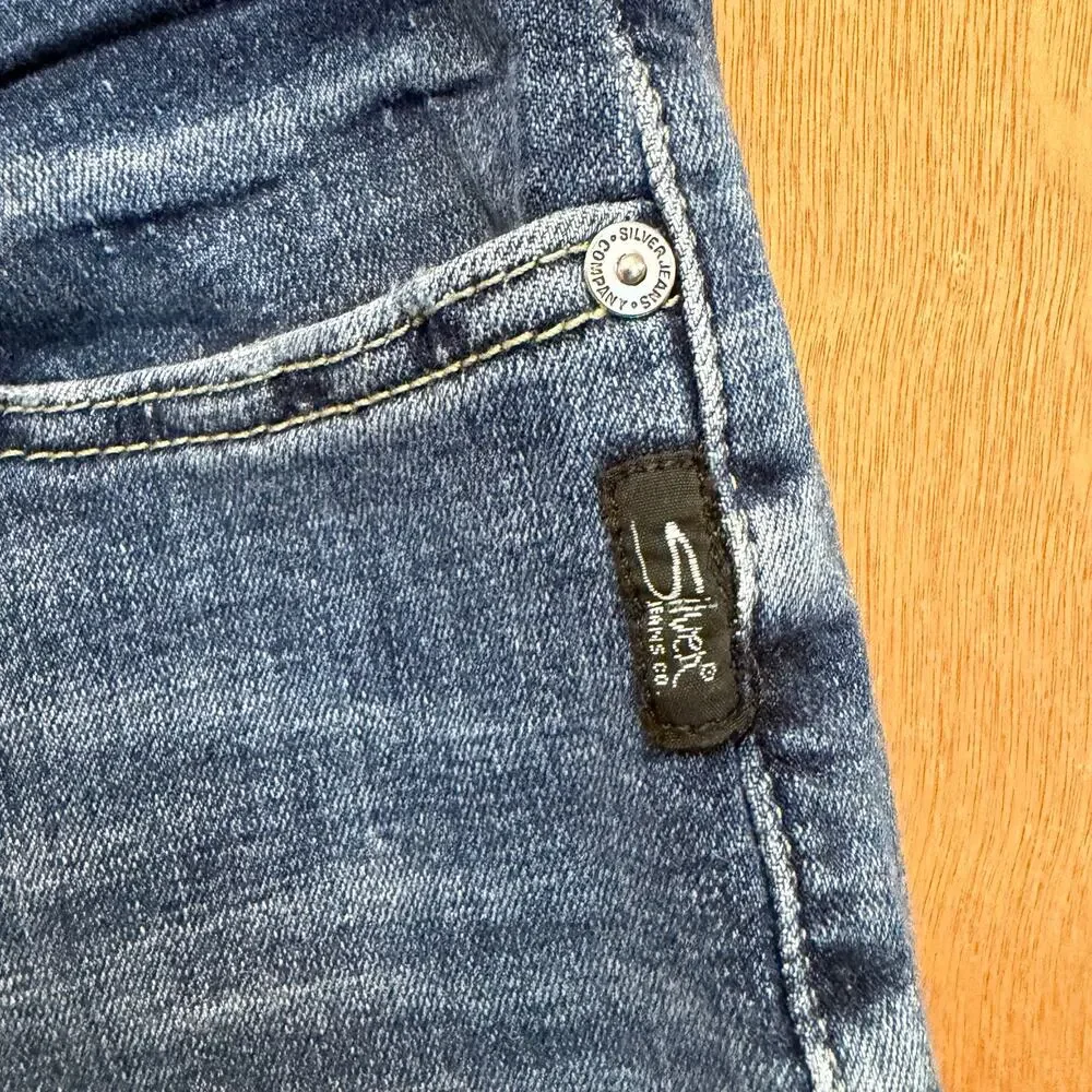 Silver Jeans Distressed Girlfriend Skinny Jeans Stretch Off Duty Model W31 L29 - Picture 12 of 16